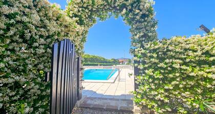 Tolles Apartment mit Meerblick, Pool, Terrasse, Klima