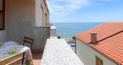 Enchanting sea view and only 20 metres to the beach