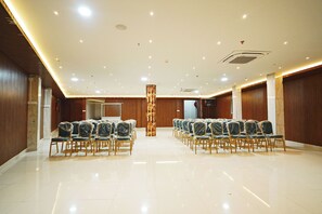 Banquet hall - Hotel Tripka Square (Deoghar)