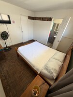 Sistema de insonorización, wifi gratis y ropa de cama