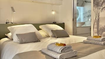 2 makuuhuonetta, silitysrauta/-lauta, vauvan matkasänky, Wi-Fi