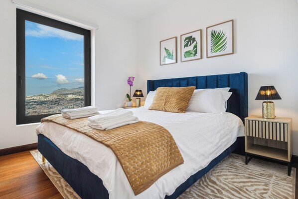 Maison en rangée Deluxe, vue sur la mer | 3 chambres, rideaux d’obscurcissement, système d’insonorisation