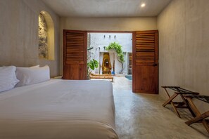 House | 7 bedrooms, free WiFi