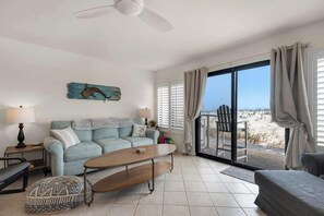 TV, books, offices - The new 40 Steps to the Beach Gulf front (Fort Walton Beach)