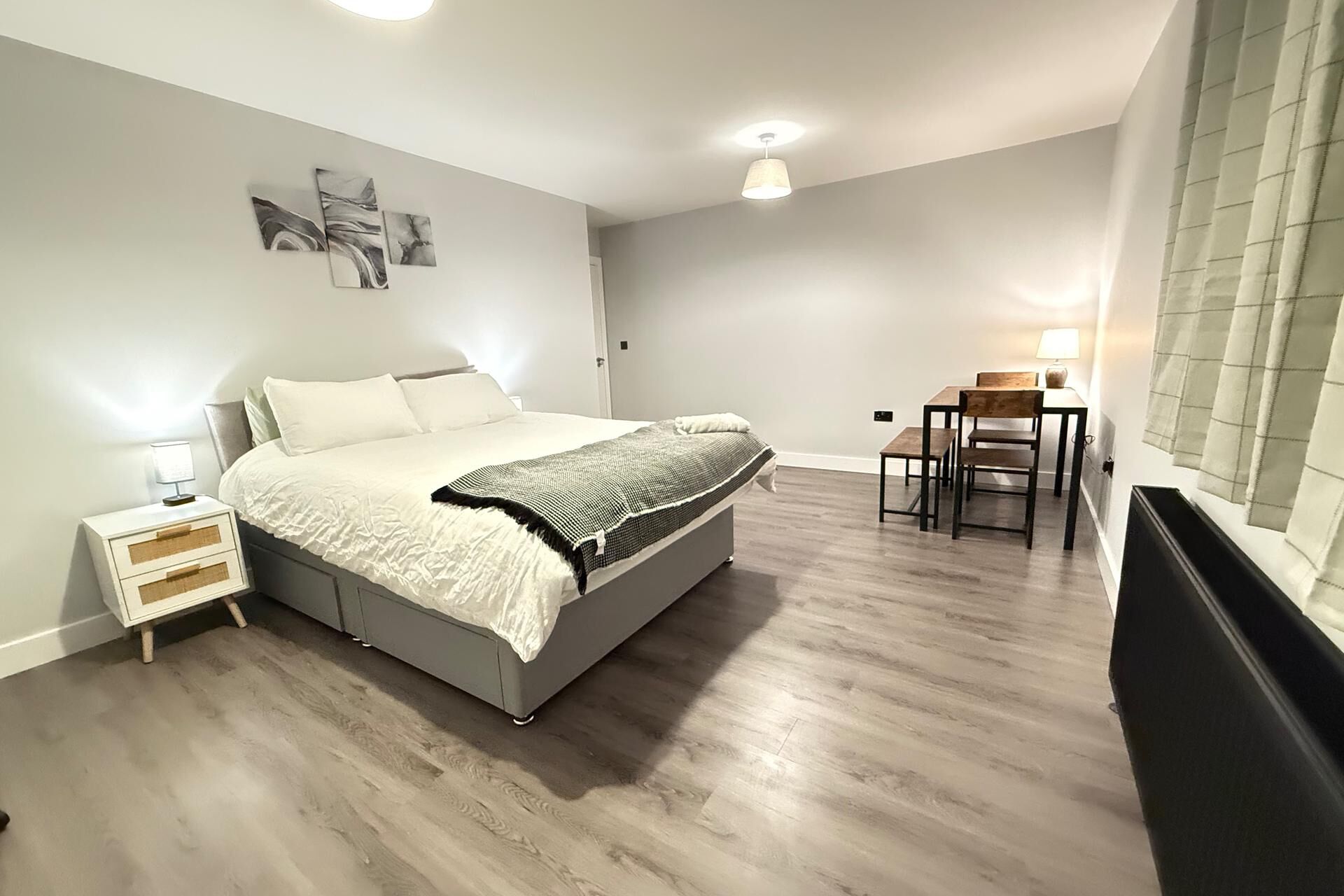 2 dormitorios, wifi gratis, ropa de cama