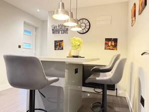 Apartment | Interior - Cozy Rochester Apartment Retreat (Rochester)