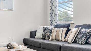 公寓 | 1 間臥室、網路服務