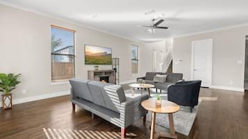 Rumah | 5 kamar tidur dan internet