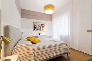 1 室のベッドルーム、アイロン / アイロン台、WiFi (無料)、ベッドシーツ