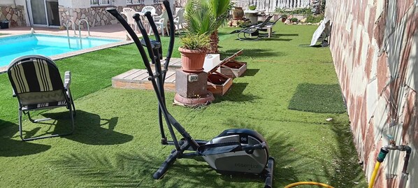 Pool - Guest house inside villa Noah (VC)