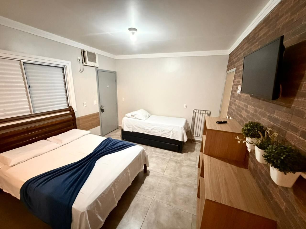 1 habitación, ropa de cama hipoalergénica, wifi gratis y ropa de cama 