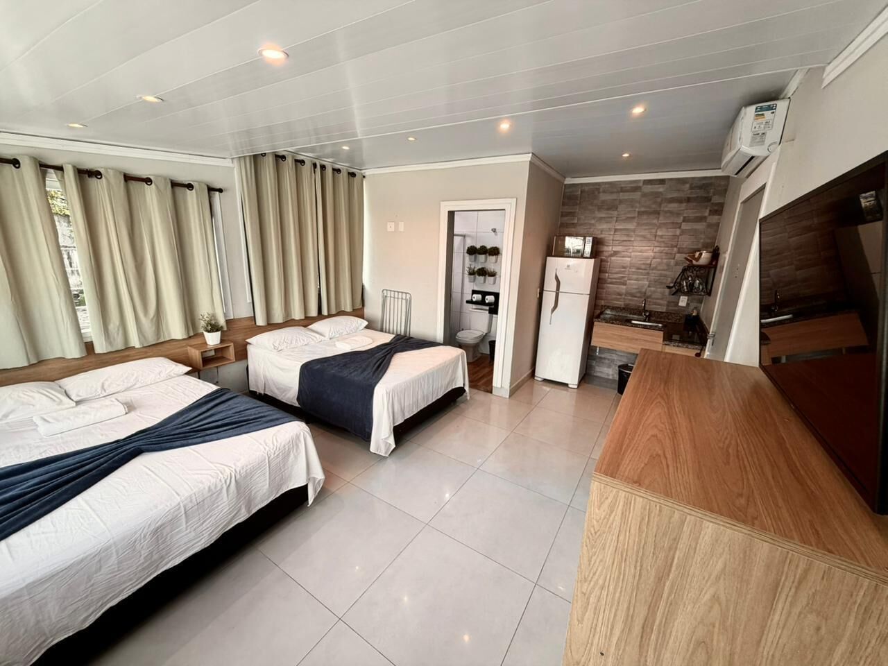 1 habitación, ropa de cama hipoalergénica, wifi gratis y ropa de cama 