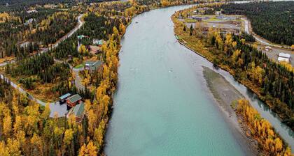 Eagles Landing on the Kenai River