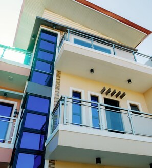 Exterior detail - Rb's Three Storey House (Zamboanga)