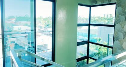 Rb's Three Storey House