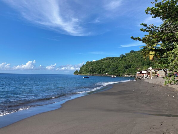 Beach - Les Abymes House - Beach at 50m (Le Prêcheur)