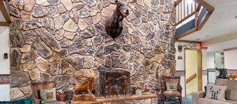 Timbernest 1A - Cozy & Convenient Mountain Condo