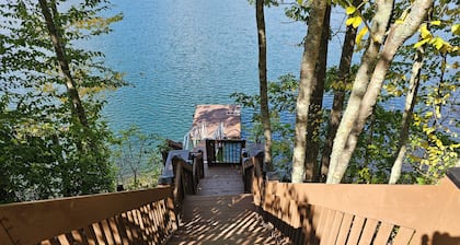 The Hemlock Haven at Nantahala Lake