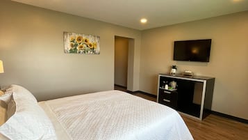 Chambre simple Deluxe, vue sur la ville | Accès au Wi-Fi (inclus), literie fournie