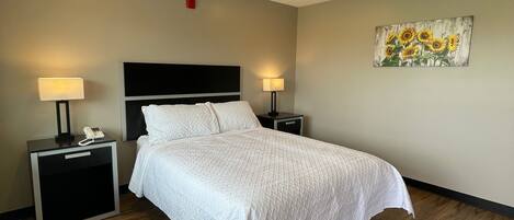 Enkeltrom – deluxe, byutsikt | Wi-fi (inkludert) og sengetøy