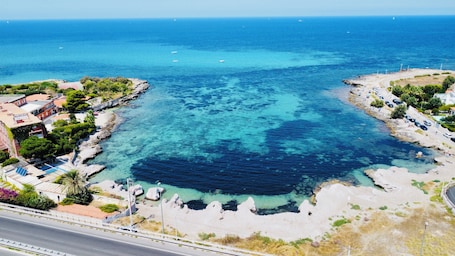 Plage. Marina Boutique Rooms