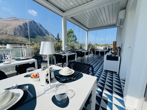 Marina Boutique Rooms 