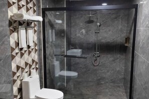 Room - Qiongzhong Runfeng Business Hotel (Qiongzhong)