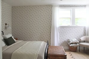 1 makuuhuone, tallelokero huoneessa, silitysrauta/-lauta, ilmainen Wi-Fi