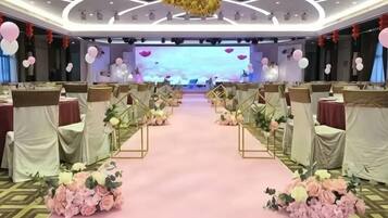 Indoor wedding