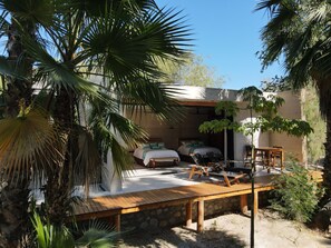 1 多间卧室、客房内保险箱、遮光窗帘、免费 WiFi