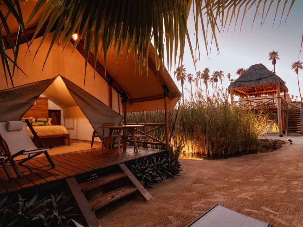 Aqua Luxury Tents | Terrace/patio