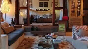 ヴィラ | リビングルーム