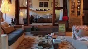 Villa | Living room