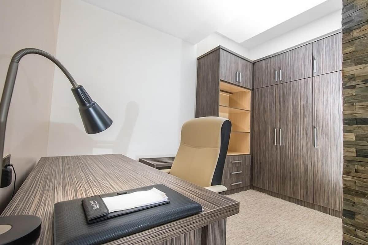 Familienzimmer, Balkon, Stadtblick