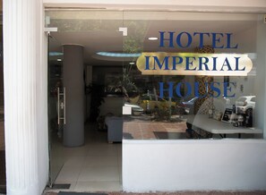 Exterior - Hotel Imperial House by Caribecheap (Barranquilla)