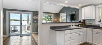 Dog Friendly Lakefront Cottage with Private Dock  and Kayaks