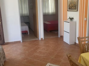 2 chambres, accès Internet, draps fournis