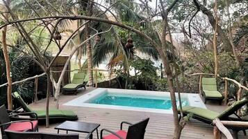 Piscine extérieure