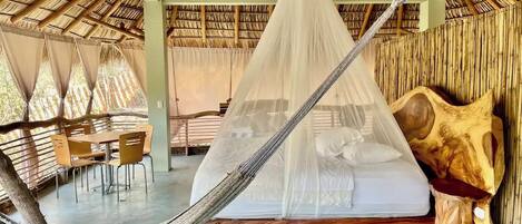 1 bedroom, in-room safe, desk, WiFi