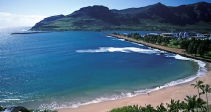 Condo in Lihue, steps to Nawiliwili Harbor and Nawiliwili Bay