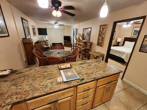 2 Schlafzimmer, Bügeleisen/Bügelbrett, kostenloses WLAN, Bettwäsche