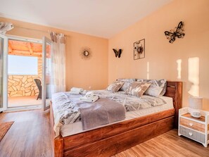 3 slaapkamers, gratis wifi, beddengoed