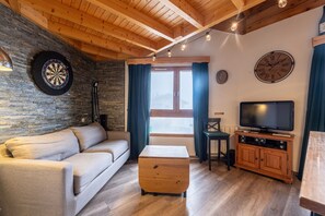 TV, DVD player, stereo - Mountain Lover - Joli studio au pied des pistes (Peisey-Nancroix)