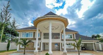 ORANA Luxury Palace:
Elegant and cozy modern home near Eldoret Airport and city