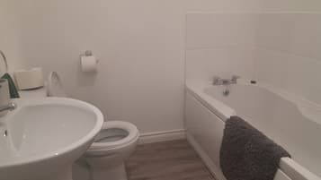 House | Bathroom | Separate tub and shower, deep soaking tub, hair dryer, towels
