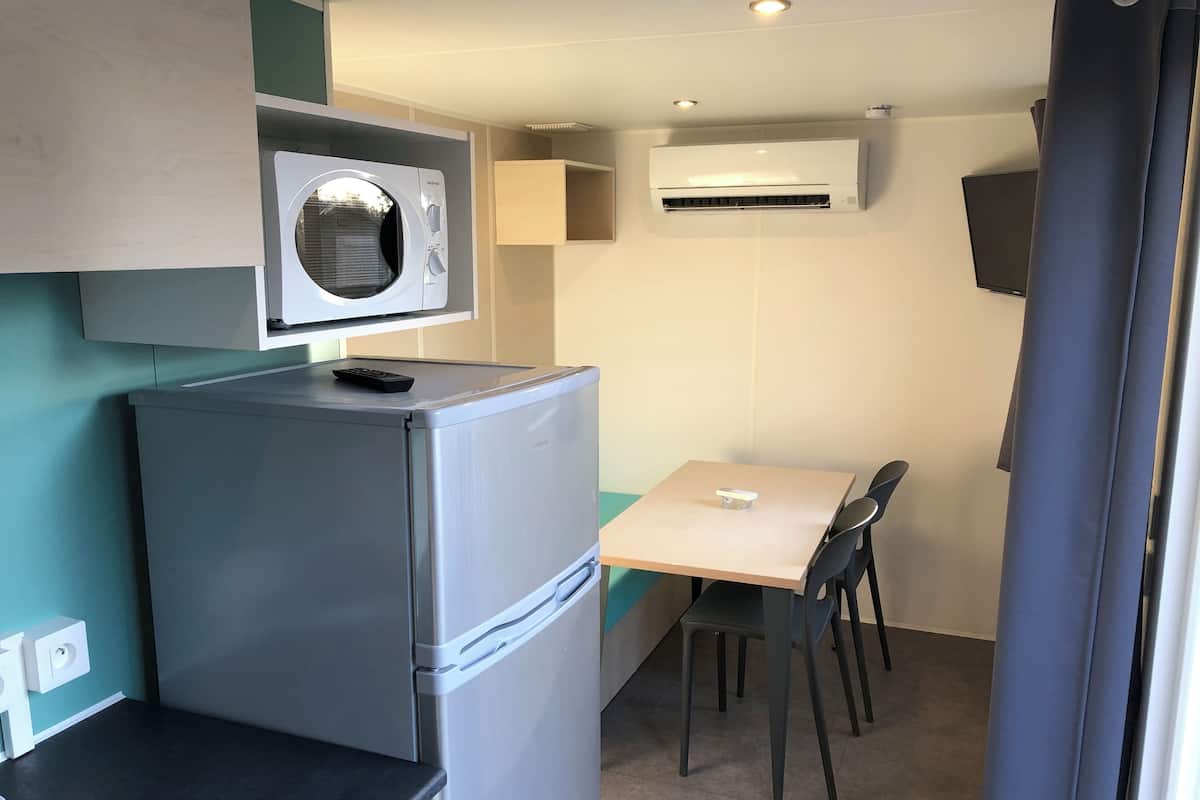Standard Mobile Home | Living area