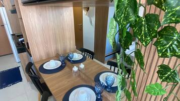 Studio Comfort, pemandangan kota | Area keluarga | TV layar datar