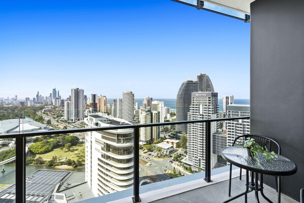 Property grounds - Cozy 2 Bedroom Unit in Broadbeach (No Parking) (12801 - 2N - NB) (Broadbeach)