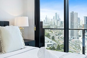 2 Schlafzimmer, Zimmersafe, Bügeleisen/Bügelbrett, Internetzugang