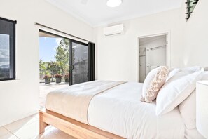 5 bedrooms, iron/ironing board, travel cot, free WiFi
